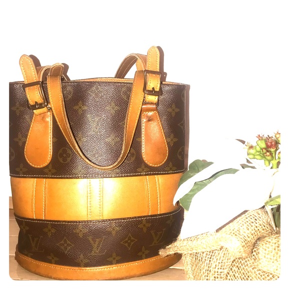 🌺💜🌺Monogram bucket bag🌺💜🌺 - Picture 1 of 7